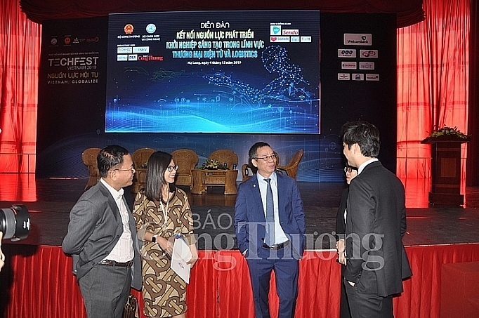 undefined 1028 cac diyn giy va doanh nghiyp chia sy tyi diyn yan cya bao cong thyyng ty chyc