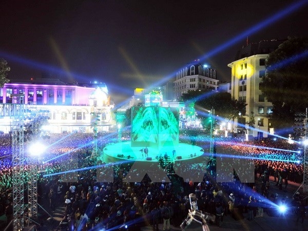 Hanoi hosts cultural activities to welcome New Year hanoi hosts cultural activities to welcome new year