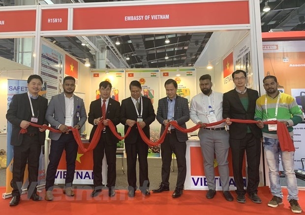 Vietnam attends fair on electrical equipment, energy in India