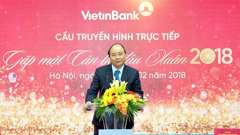PM pays New Year visit to Vietinbank and Vietcombank