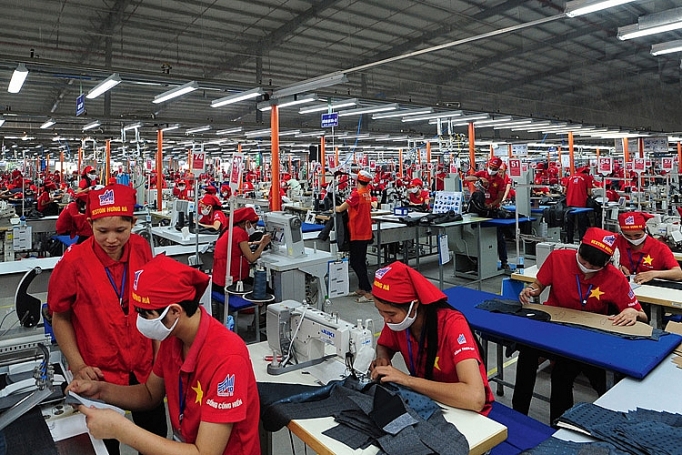 Thực thi EVFTA: Công đoàn và người lao động được lợi gì? thuc thi evfta cong doan va nguoi lao dong duoc loi gi