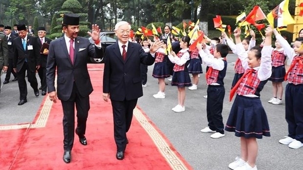 Vietnam, Brunei issue joint statement on comprehensive partnership establishment