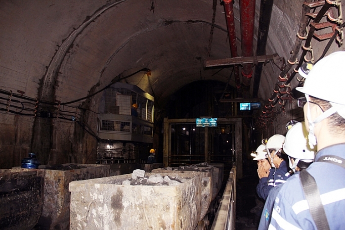 tinh than vuot kho cua tkv