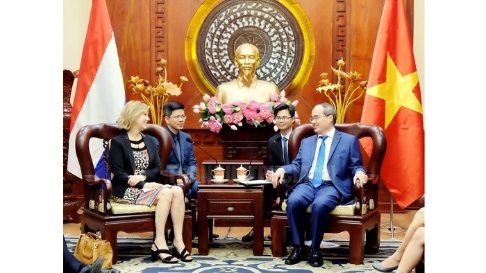 HCM City leader meets Dutch infrastructure minister