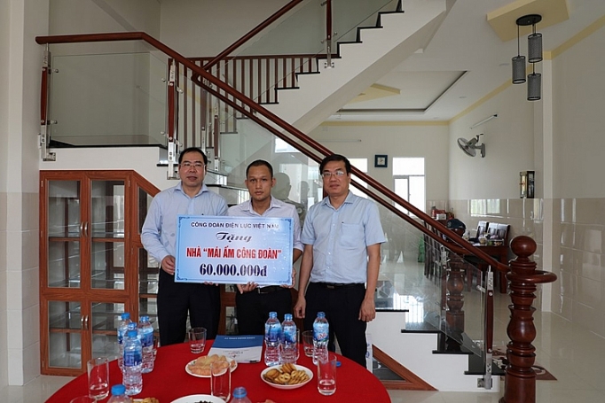 Công đoàn Công ty Truyền tải điện 4: Lan tỏa tình người từ "Mái ấm công đoàn" cong doan cong ty truyen tai dien 4 lan toa tinh nguoi tu mai am cong doan