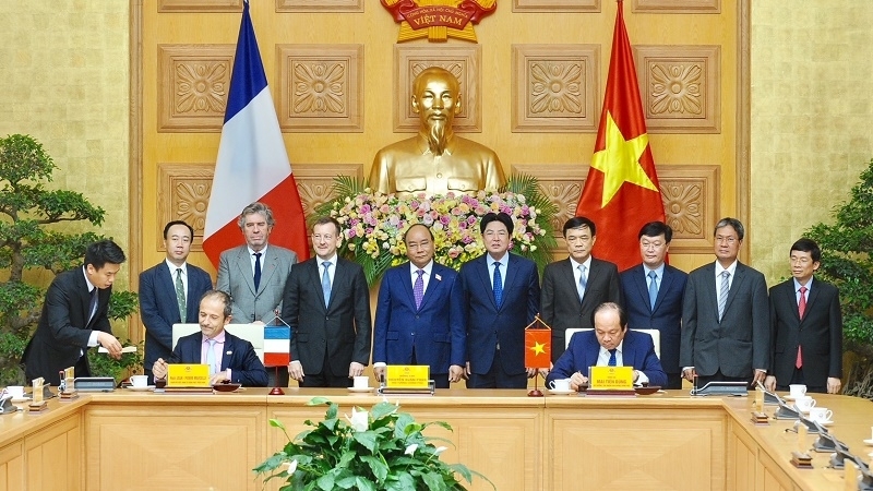 Vietnam, France cooperate in e-government building