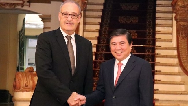 Ho Chi Minh City boosts cooperation with Switzerland