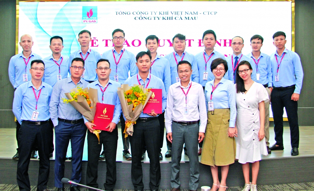 pv gas honors two leading engineers