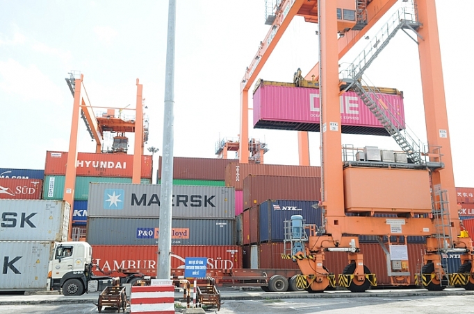 nganh logistics cong nghe la yeu to then chot 123392