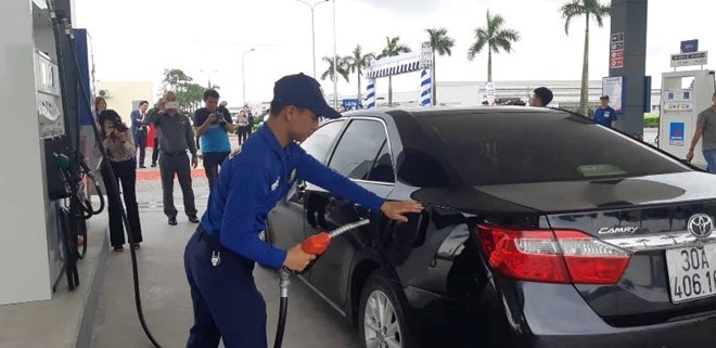 idemitsu q8 opens third petrol station in vietnam