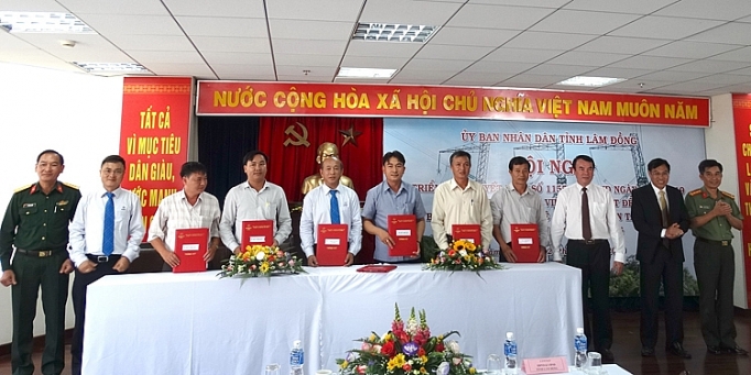 Bảo vệ an toàn lưới điện 500kV: Chính quyền đồng hành cùng ngành điện bao ve an toan luoi dien 500kv chinh quyen dong hanh cung nganh dien