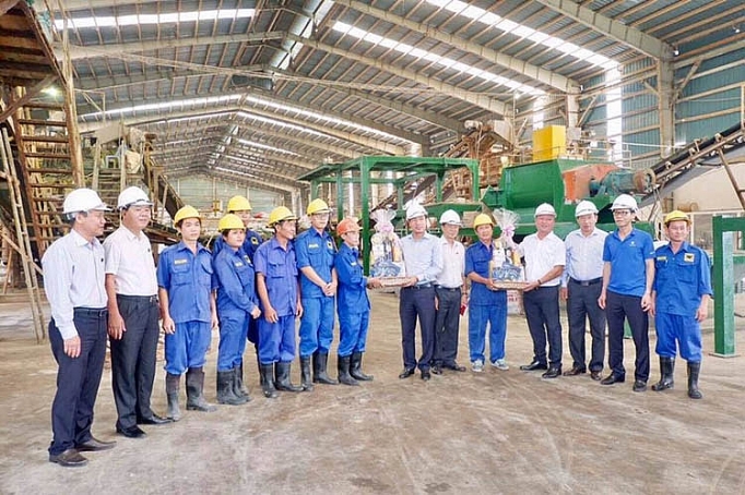 cong doan nganh cong thuong cham lo tot hon cho nguoi lao dong