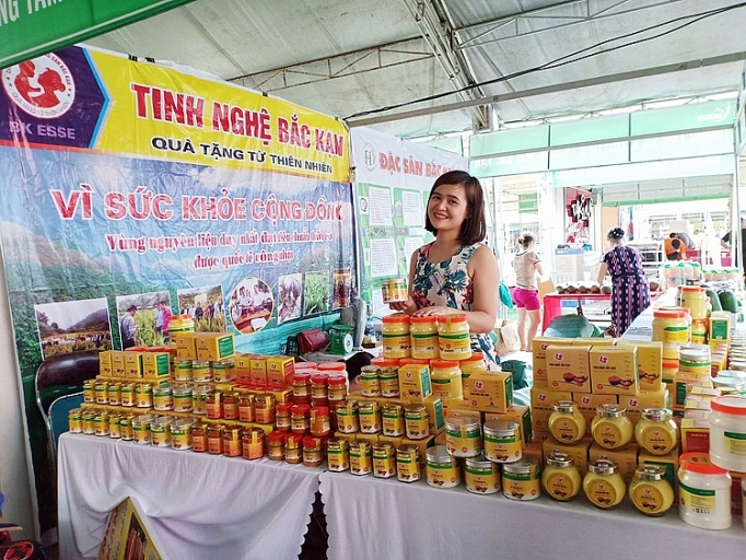 san pham cong nghiep nong thon tieu bieu chung suc tim dau ra