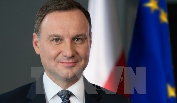 Polish President and spouse begin State visit to Vietnam