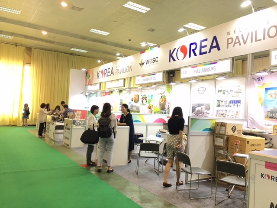 vietfood beverage propack expo opens in hanoi