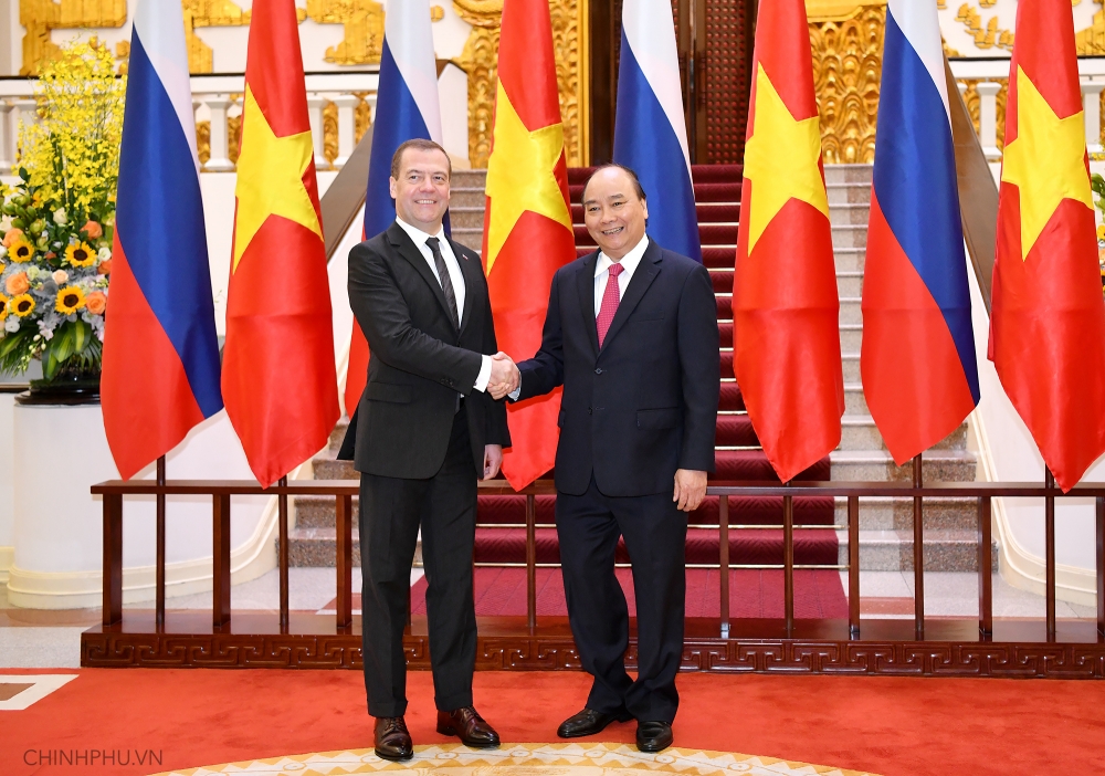 Russian Prime Minister begins official visit to Vietnam