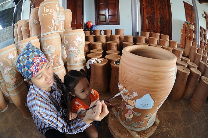 Tinh hoa nghề gốm tinh hoa nghe gom