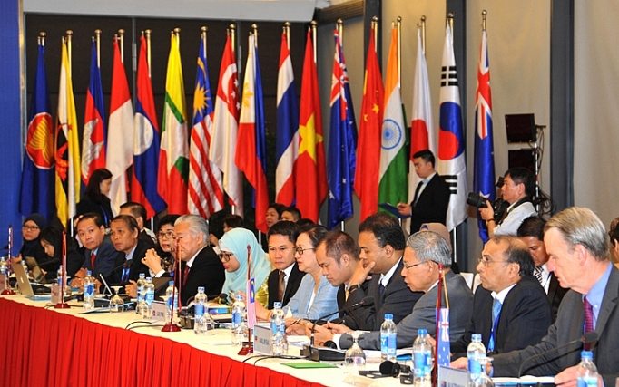 rcep dich den truoc mat