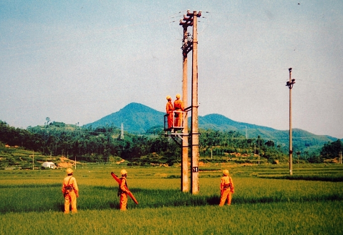 Công ty Điện lực Lạng Sơn: Góp sức xây dựng nông thôn mới cong ty dien luc lang son gop suc xay dung nong thon moi