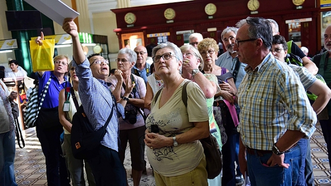 nghi dinh 452019nd cp dua kinh doanh du lich vao nen nep