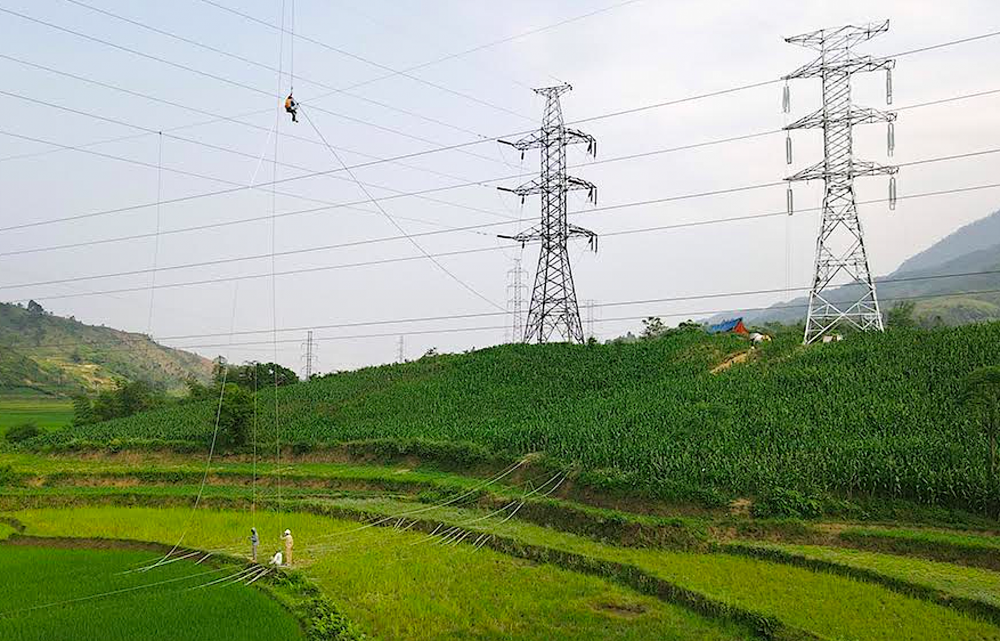 Dự án Đường dây 220KV Lào Cai – Bảo Thắng: Gấp rút về đích Dự án Đường dây 220KV Lào Cai – Bảo Thắng: Gấp rút về đích