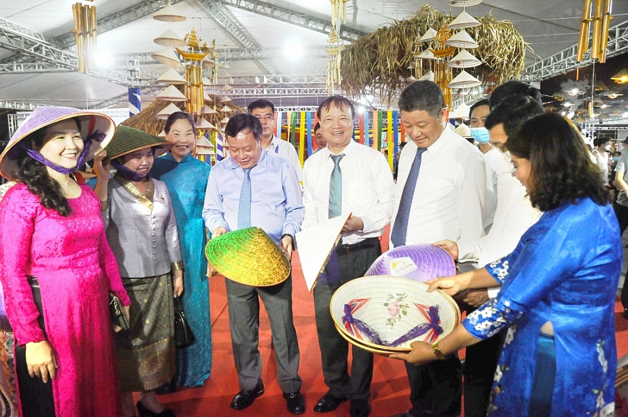 Hà Nội: Trợ lực làng nghề cất cánh