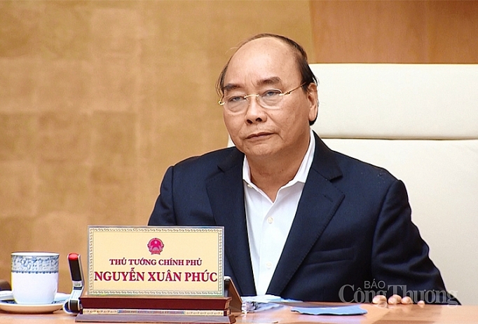Thủ tướng Nguyễn Xuân Phúc: Thực hiện nghiêm giãn cách xã hội, tập trung sản xuất trang thiết bị y tế thu tuong nguyen xuan phuc thuc hien nghiem gian cach xa hoi tap trung san xuat trang thiet bi y te
