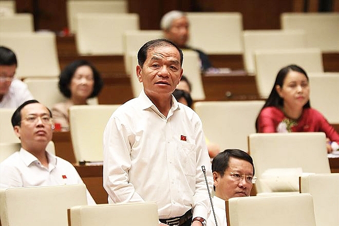 Đa dạng ý kiến, góc nhìn về nhân tài và chế độ đãi ngộ quoc hoi tranh luan ve nhan tai va che do dai ngo