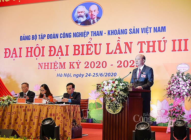 Đồng chí Lê Minh Chuẩn: Đảng bộ Tập đoàn TKV sẽ nắm chắc thời cơ, quyết tâm vượt qua khó khăn, thách thức, phấn đấu thực hiện thẳng lợi Nghị quyết Đại hội Đảng bộ Tập đoàn lần thứ III, nhiệm kỳ 2020-2025, xây dựng Tập đoàn TKV phát triển bền vững 5027 2