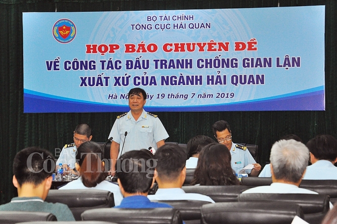 manh tay voi hanh vi gia mao xuat xu hang hoa viet nam