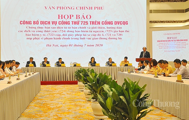 Bộ trưởng, Chủ nhiệm Văn phòng Chính phủ Mai Tiến Dũng: Cổng Dịch vụ công Quốc gia đã bước đầu được người dùng đón nhận, phát huy tốt chức năng phục vụ người dân, doanh nghiệp. 2412 1