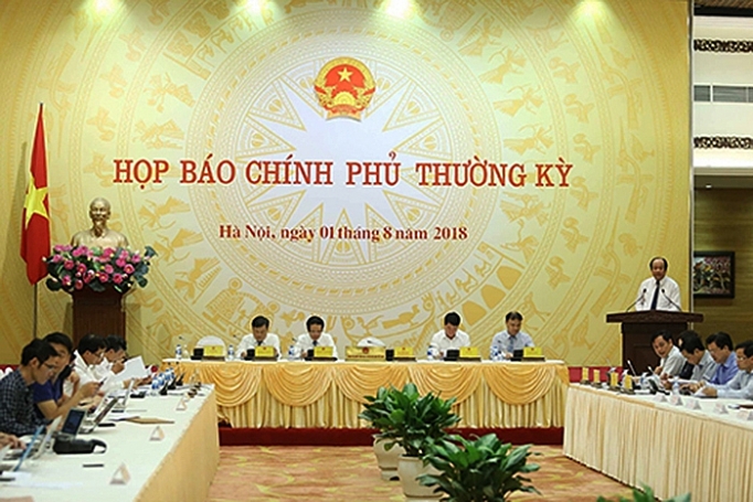 kien dinh muc tieu on dinh vi mo kiem soat lam phat duoi 4