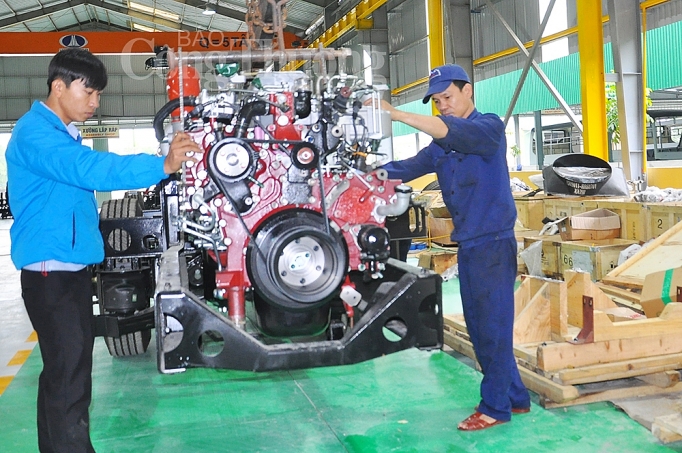 Thành viên BRG bàn giao “Khách sạn di động” HAECO Limousine thứ 150 thanh vien brg ban giao khach san di dong haeco limousine thu 150