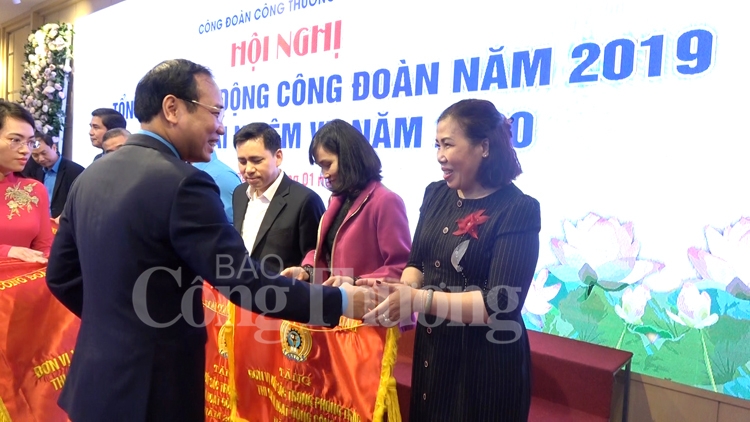 Công đoàn Công Thương Việt Nam: Nỗ lực vì người lao động cong doan cong thuong viet nam no luc vi nguoi lao dong