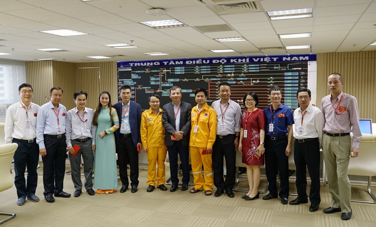 PV GAS: Nơi người lao động được chăm lo toàn diện pv gas noi nguoi lao dong duoc cham lo toan dien