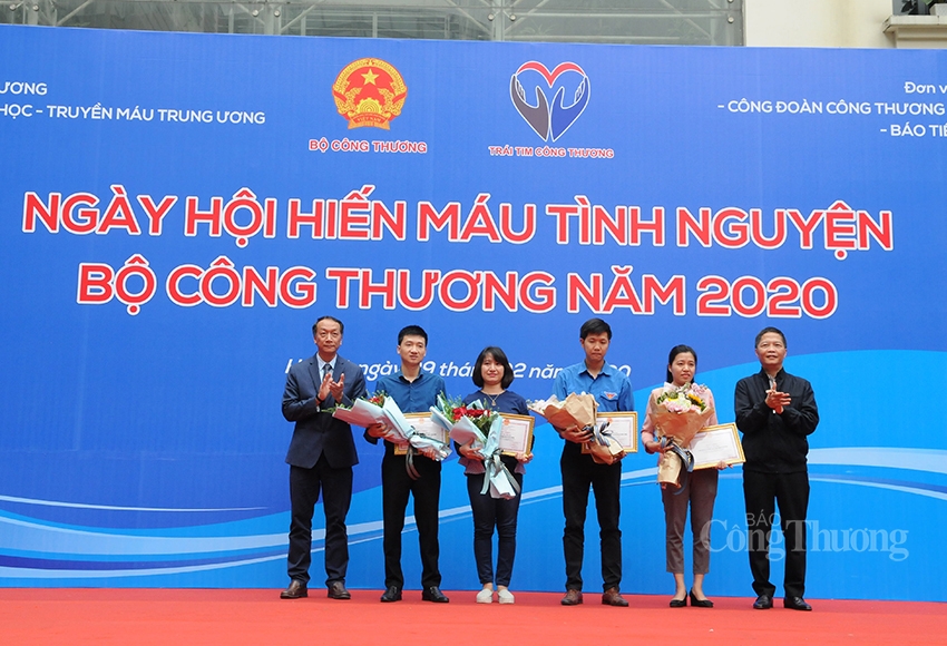 trai tim va tinh nguoi cong thuong