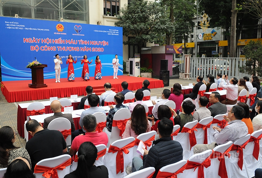 trai tim va tinh nguoi cong thuong