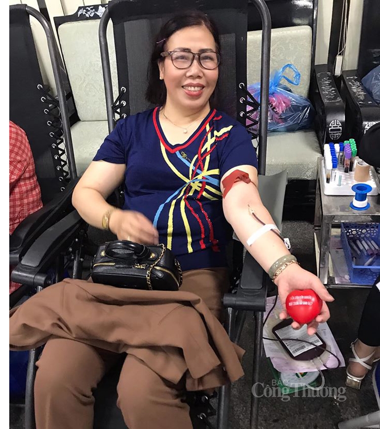 trai tim va tinh nguoi cong thuong