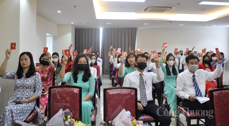 Phát huy sức mạnh tập thể, nâng cao hiệu quả hoạt động phat huy suc manh tap the nang cao hieu qua hoat dong