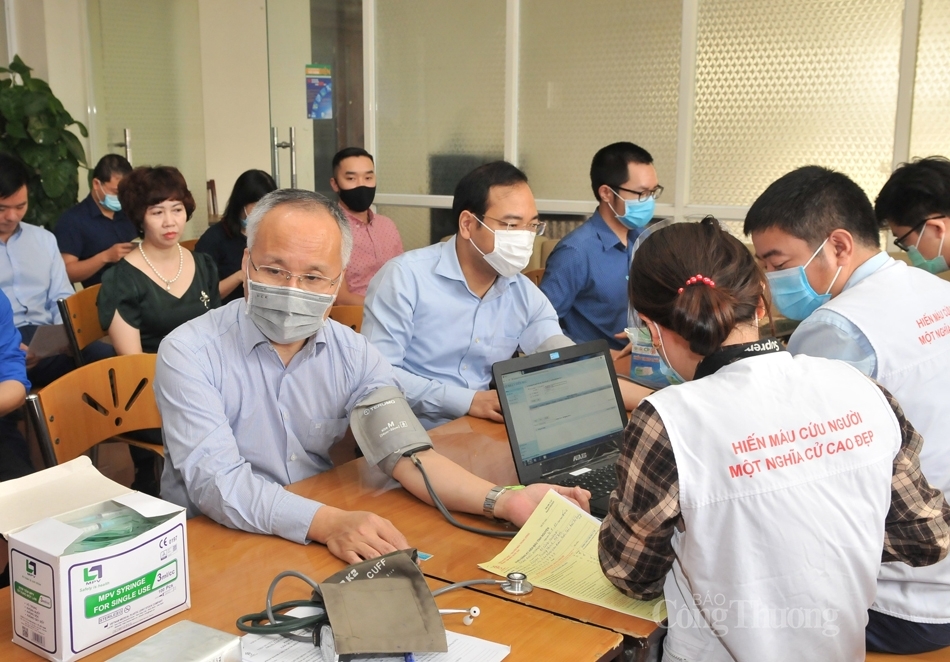 Người Công Thương gửi nghĩa tình trong từng giọt máu hồng