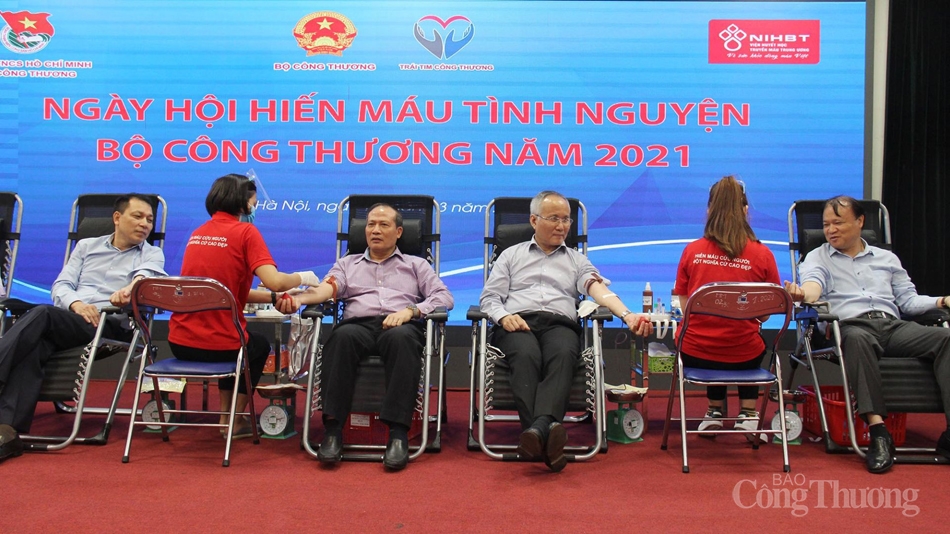 Người Công Thương gửi nghĩa tình trong từng giọt máu hồng