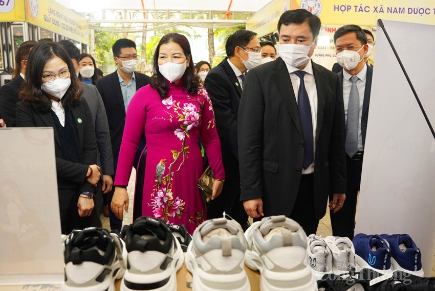 Đảm bảo quyền an toàn cho người tiêu dùng trong các giao dịch