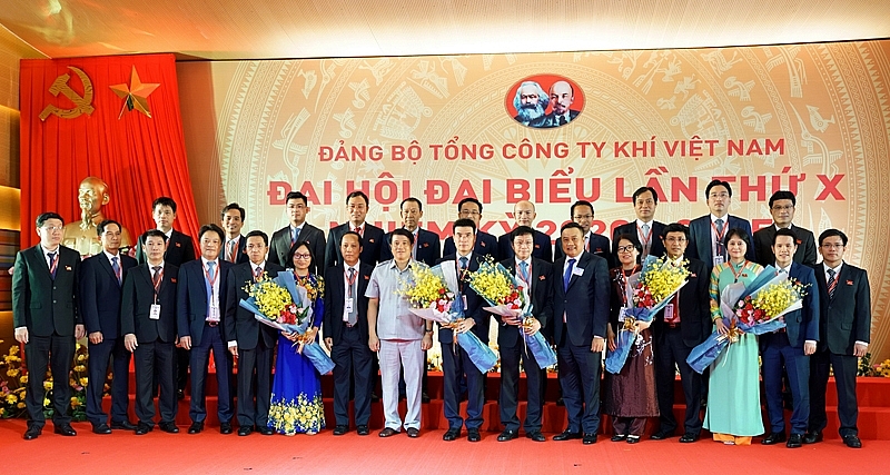 5800 bch dang bo pv gas