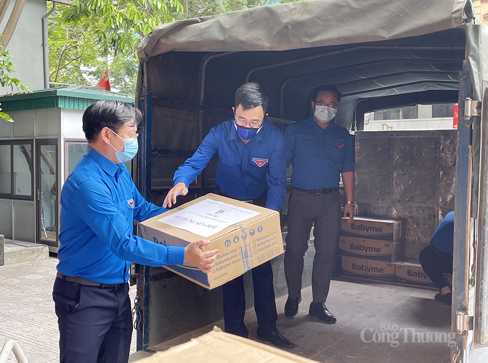 Tuổi trẻ Khối cơ quan Trung ương chung tay hỗ trợ các địa phương bị ảnh hưởng bởi dịch Covid-19
