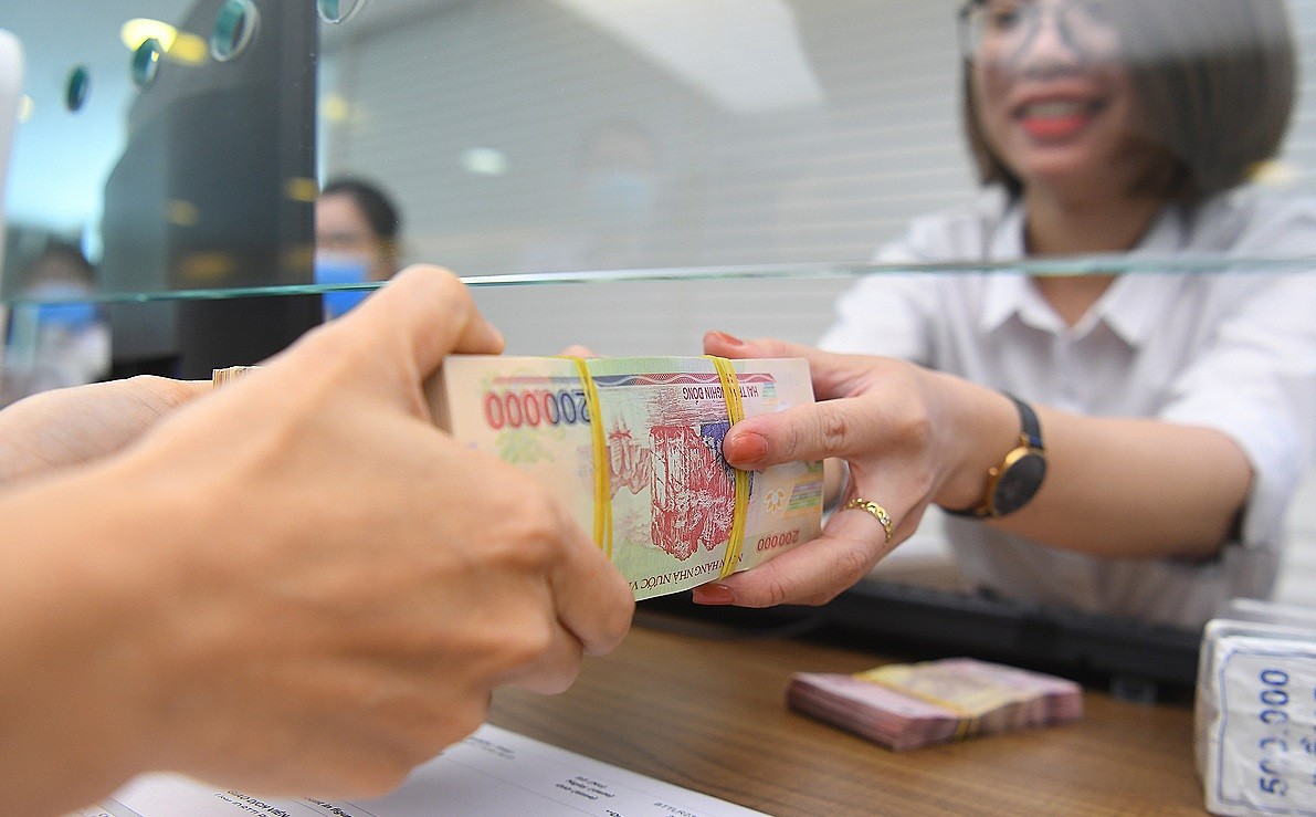 Ngân hàng triển khai các giải pháp hỗ trợ khắc phục hậu quả mưa lũ