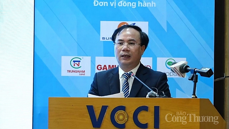 thi truong bat dong san tang nhiet nho chinh sach 1