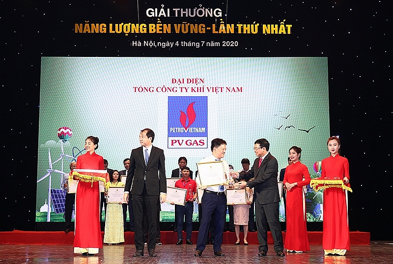 pv gas nhan giai thuong nang luong ben vung lan thu i