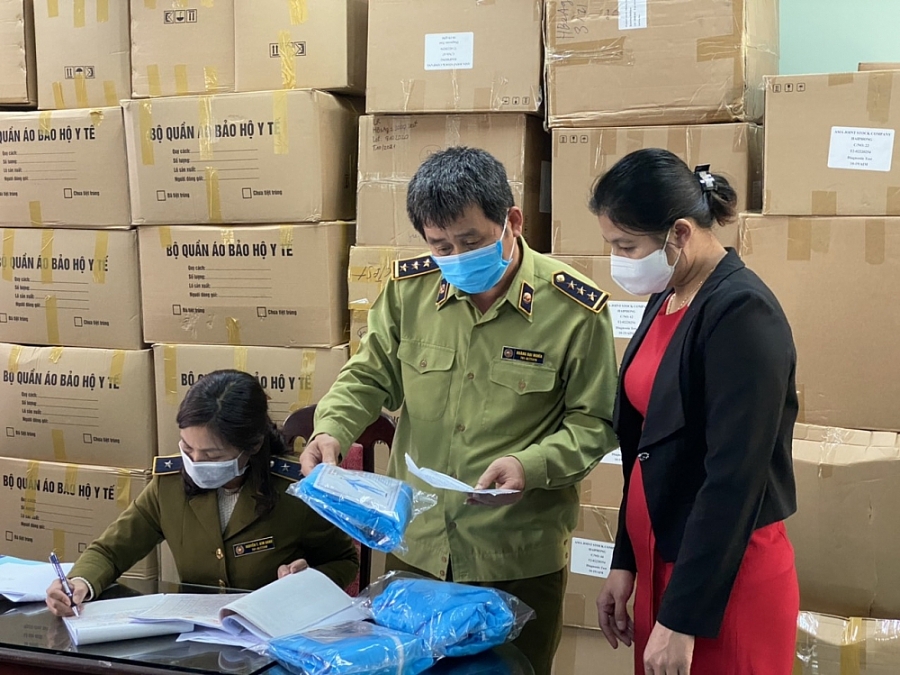 Hà Nội: Tăng cường kiểm tra, kiểm soát, bình ổn thị trường, phòng chống dịch Covid-19 ha noi tang cuong kiem tra kiem soat binh on thi truong phong chong dich covid 19