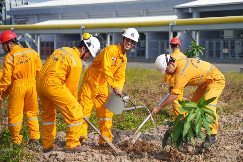 Đổi mới hoạt động, thiết thực chăm lo cho người lao động