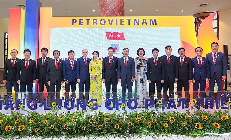 PV GAS phát huy vai trò chủ lực trong thực hiện chiến lược và quy hoạch phát triển ngành Công nghiệp Khí Việt Nam pv gas phat huy vai tro chu luc trong thuc hien chien luoc va quy hoach phat trien nganh cong nghiep khi viet nam
